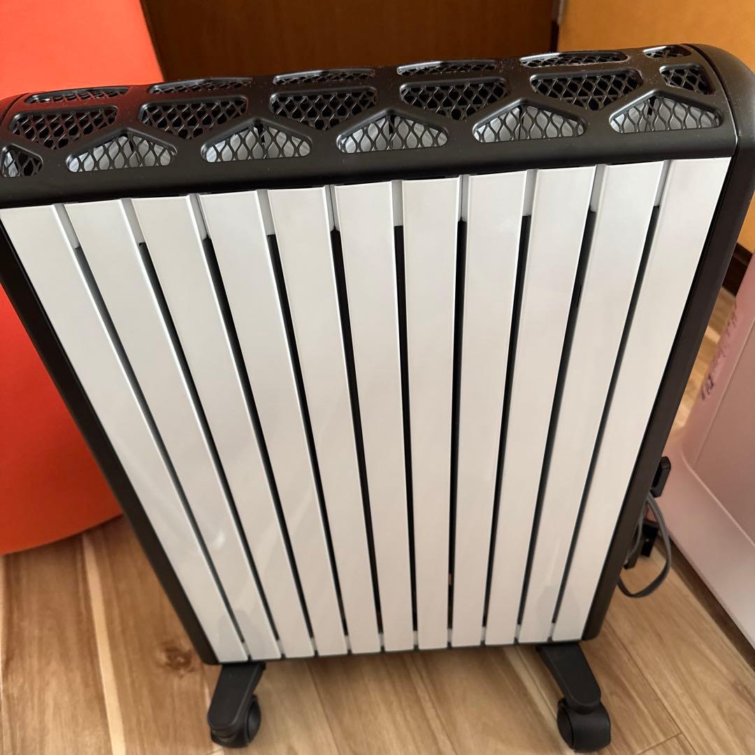 オイルヒーター DeLonghi Multi Dynamic Heater