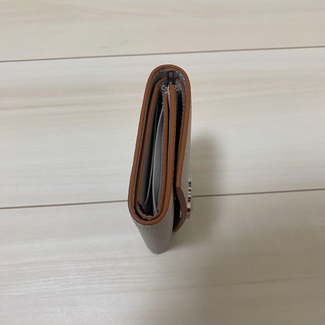 Nga Nguyen  LOEWE ロエベ アナグラム 三つ折り 財布