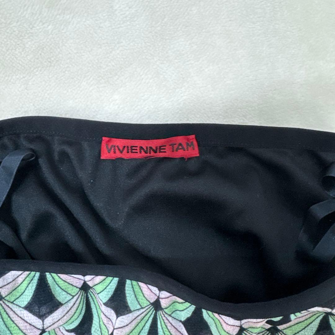 VIVIENNE TAM フラワープリント フレアスカート サイズ0