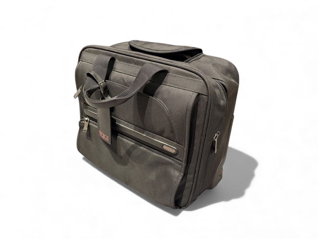 TUMI ブラック キャリーケース 26102D4