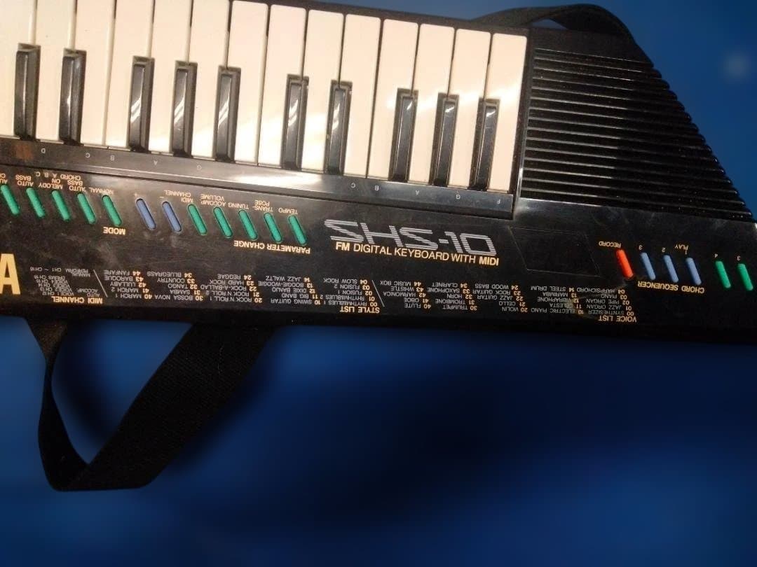 Yamaha SHS-10Bデジタルピアノ