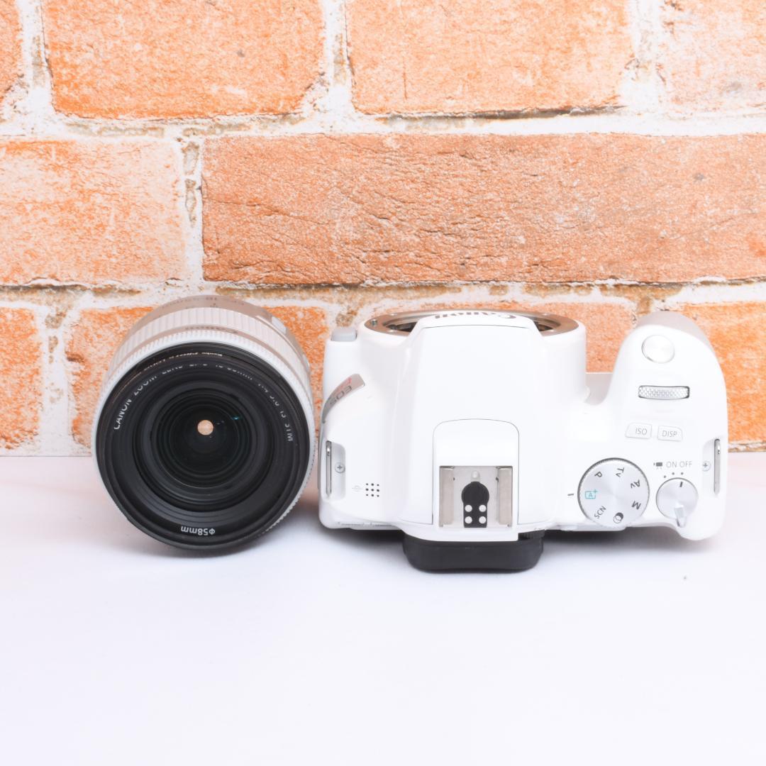 新春大感謝セール✨Wi-Fi機能✨Canon Kiss X10✨ホワイト