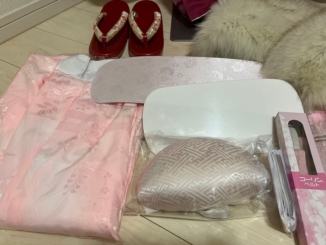 えんじ＆クリームツートン正絹振袖 全て揃ったフルセット　身丈174裄丈68