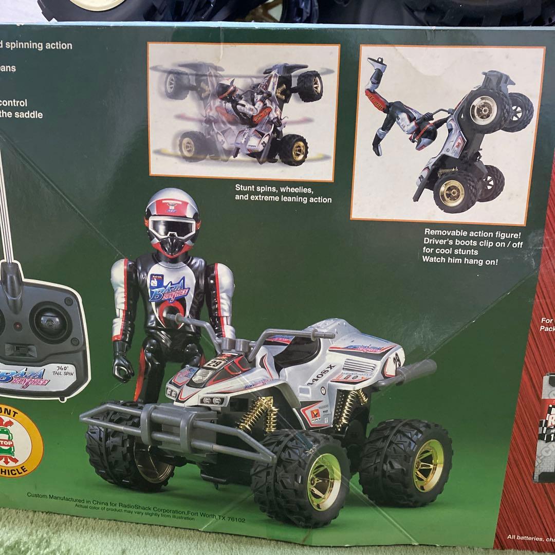 美品 バギー風 ラジコンカー ドライバー人形　付き RadioShack 当時物