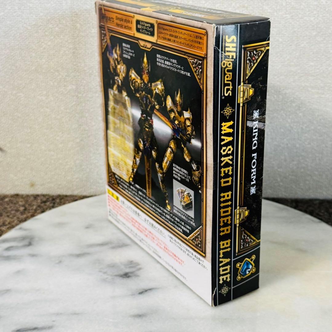 D91新品！S.H.Figuarts 仮面ライダーブレイド キングフォーム