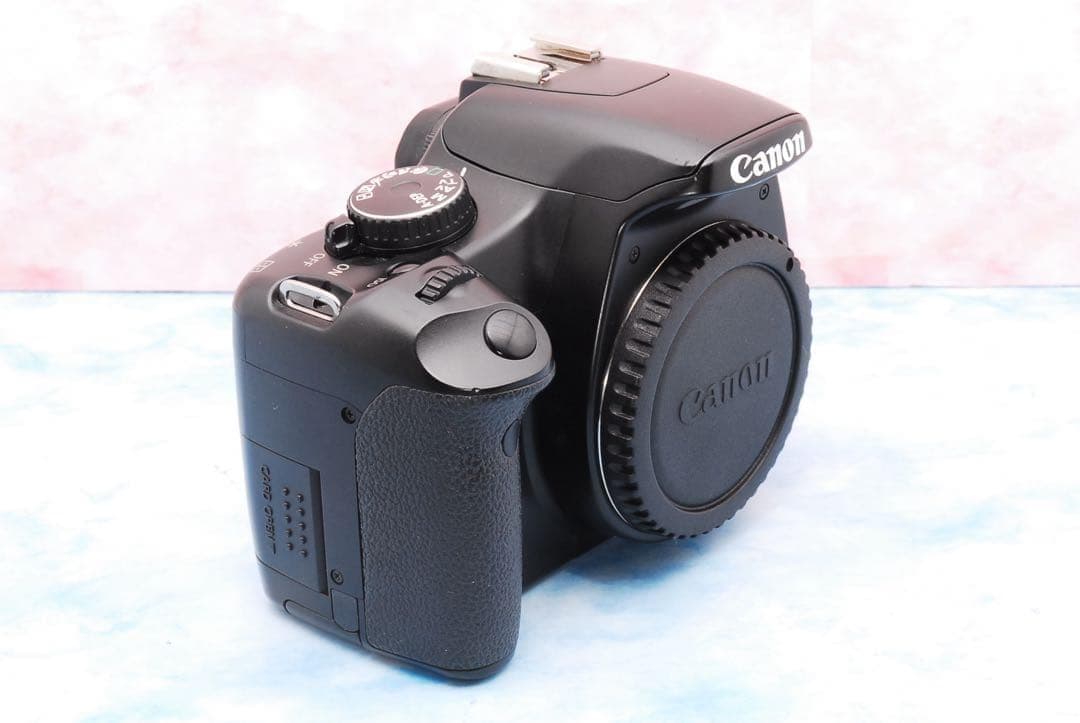 Canon Kiss X2☆一眼レフカメラ☆初心者向けセット☆バッグ付き！