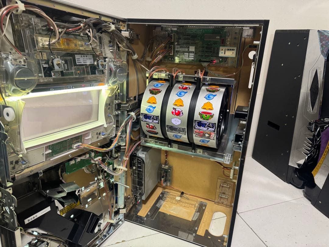 パチスロ 実機 想定科学パチスロ シュタインズゲート 輪転世界のインダクタンス