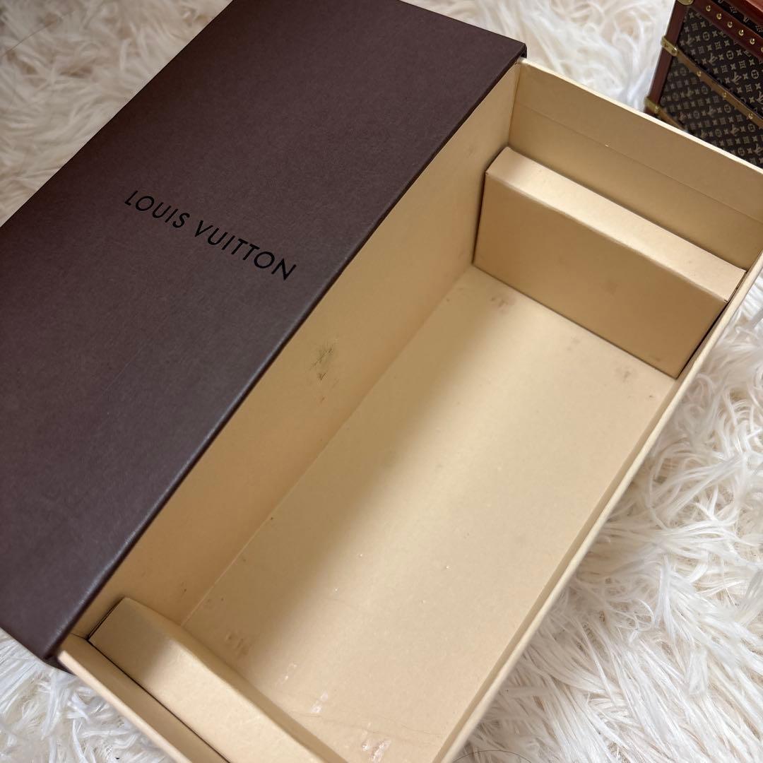 LOUIS VUITTON 　置物