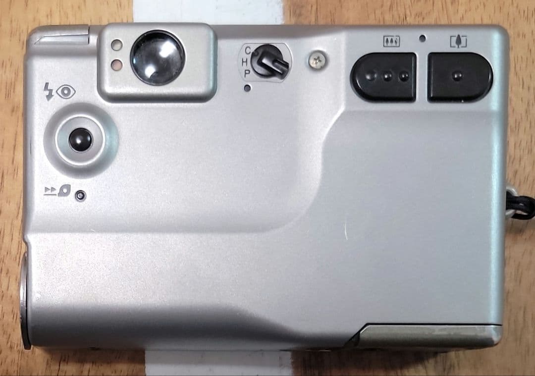 Canon IXY コンパクトデジタルカメラ