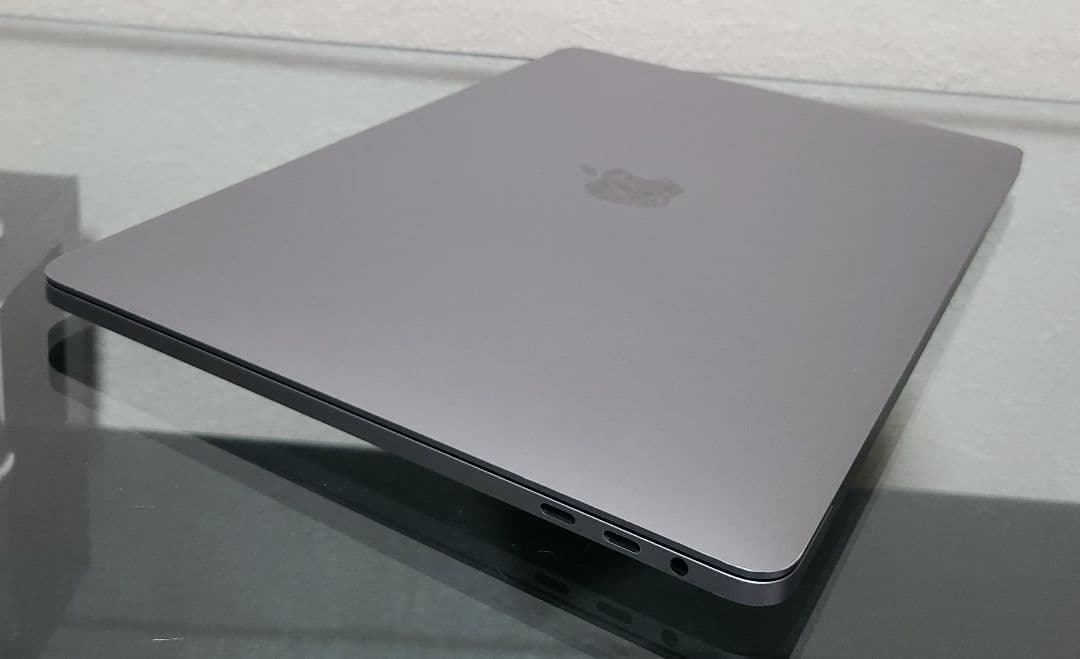 core i7 1TB MacBook pro 13inch 2020　32GB