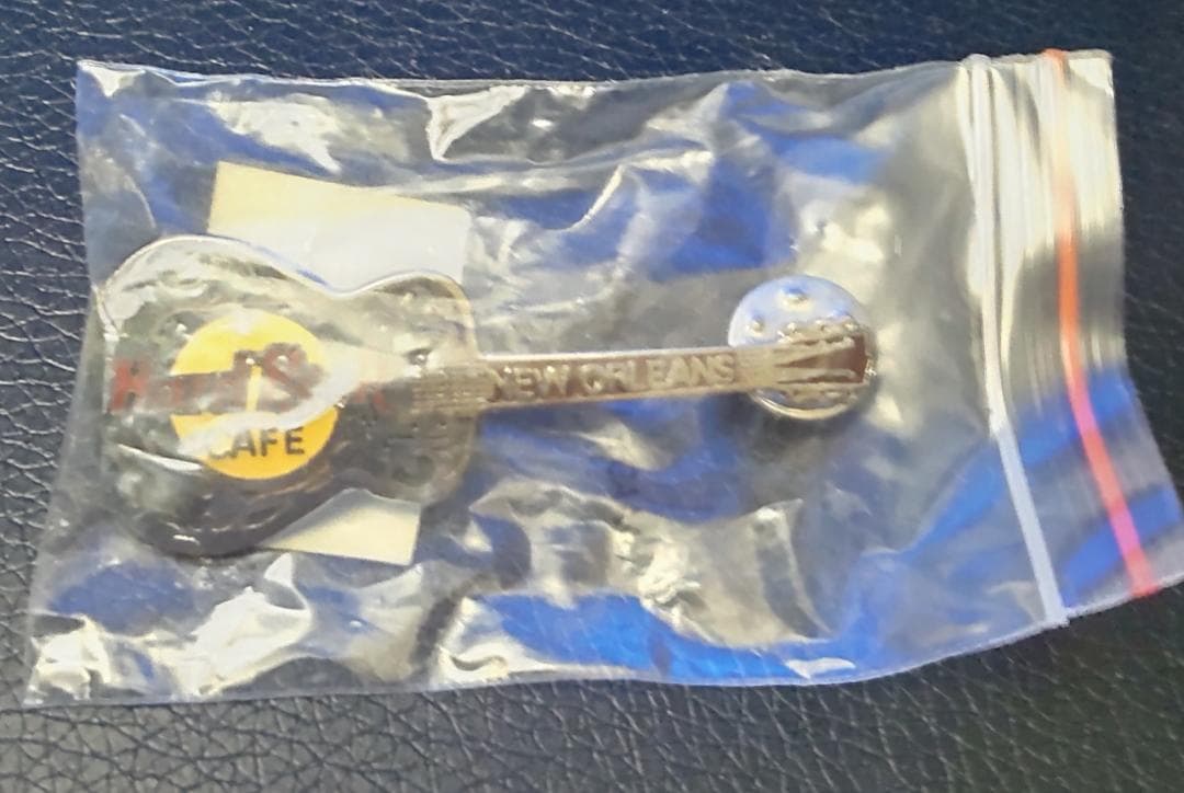 ハードロックカフェ ピンバッジ 14個