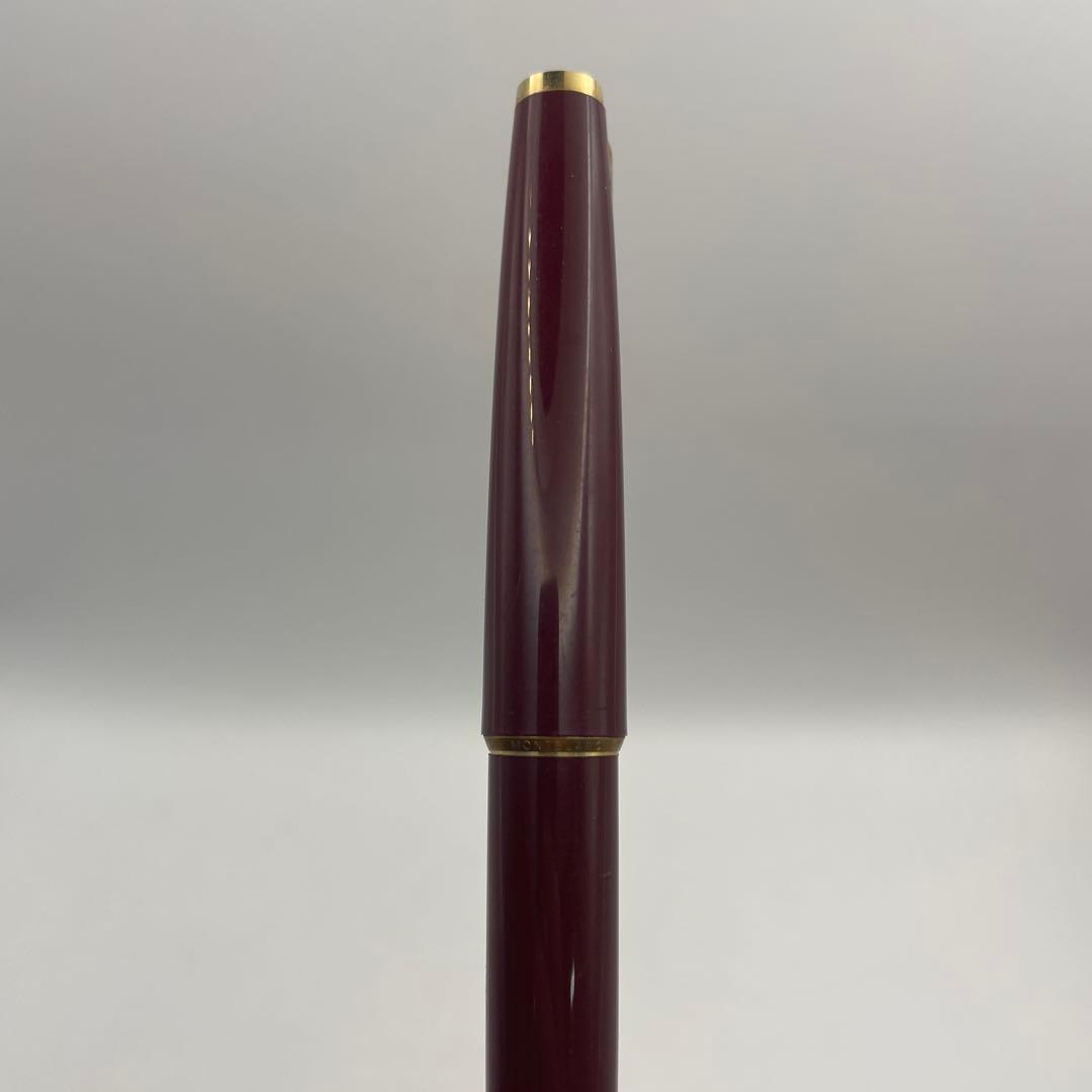 モンブラン　バーガンディ 万年筆 14金　ペン先 585 ヴィンテージ