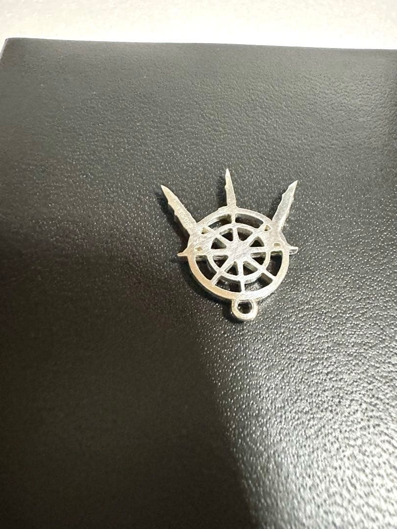 光の護封剣 シルバーペンダント　遊戯王　アクセサリー