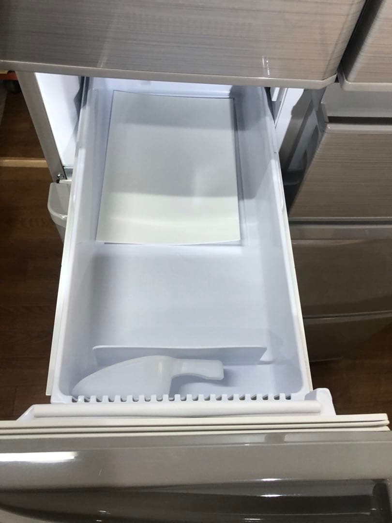 SHARP　6ドア冷蔵庫　SJ-F462E-S 自動製氷付き