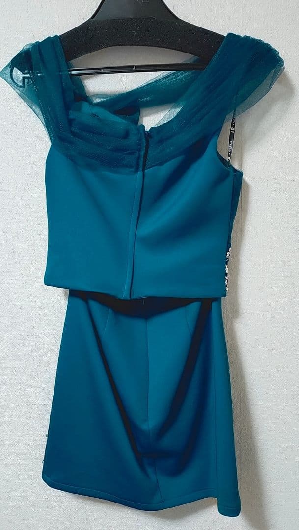 【エンジェルアール】ワンショルダーバストカットビジューセパレートミニドレス