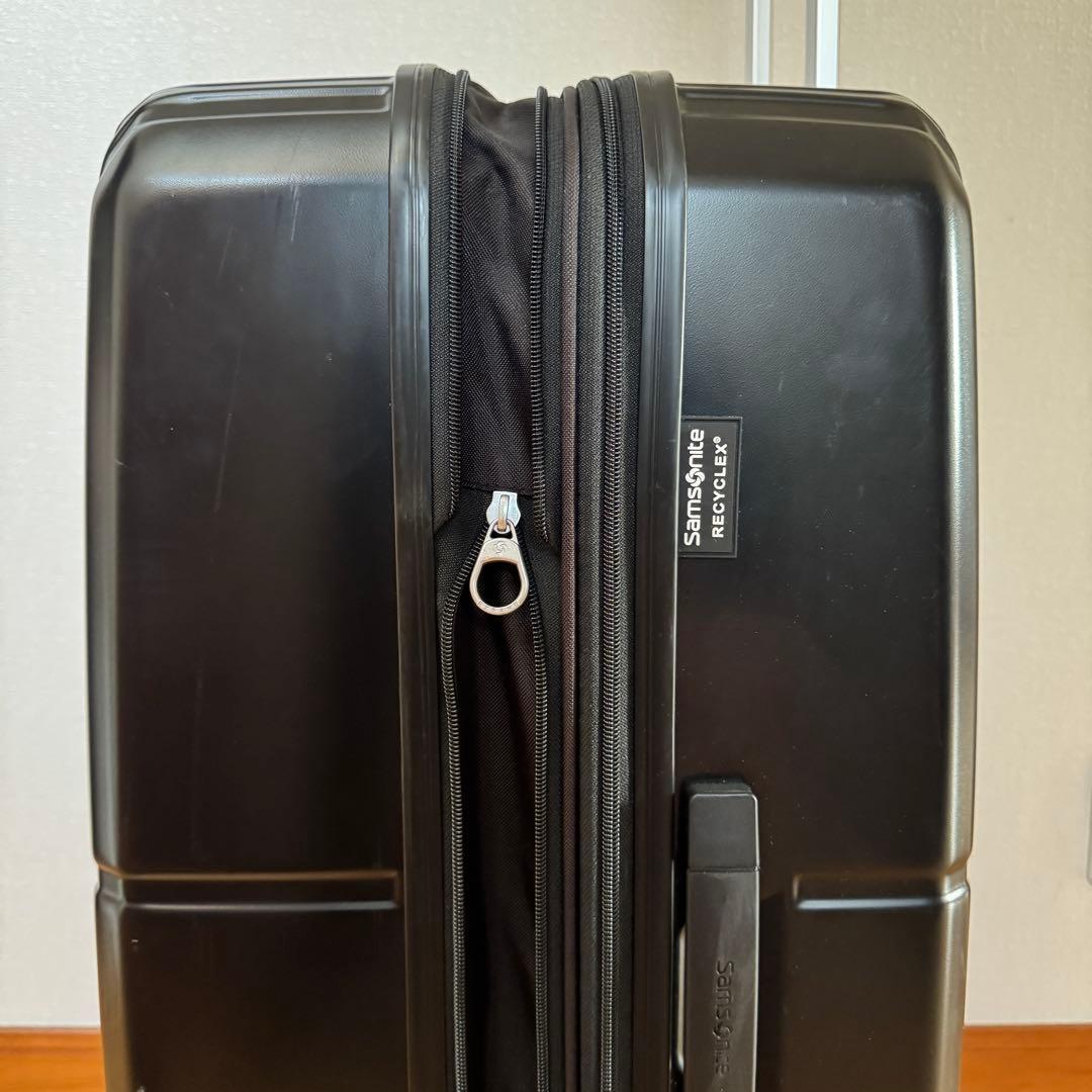 【週末割引中】サムソナイト　スーツケース　ブラック キャリーケース　ラージ L