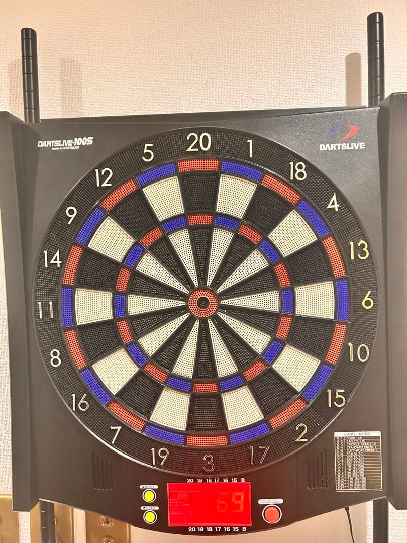 ダーツボード（DYNASTYダーツスタンド付き） DARTSLIVE 100S