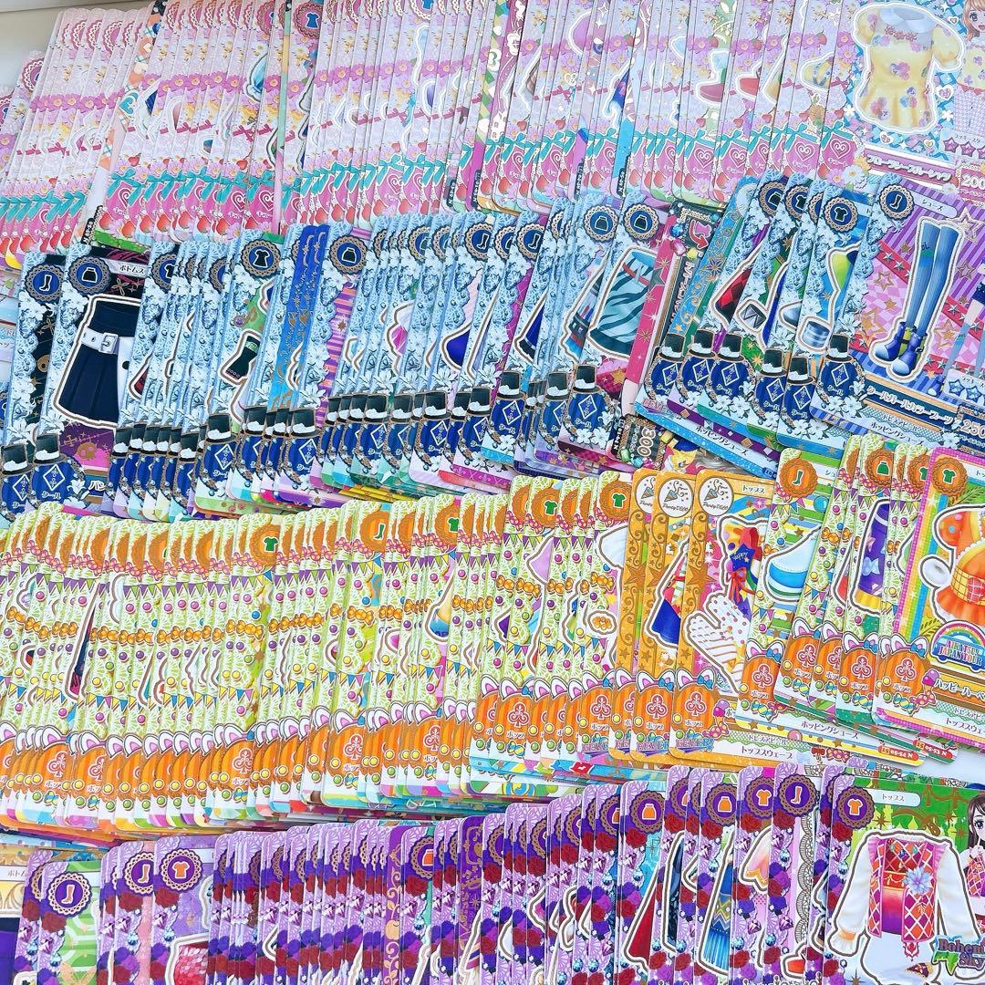 アイカツ　カード　ノーマル　まとめ売り　約200枚