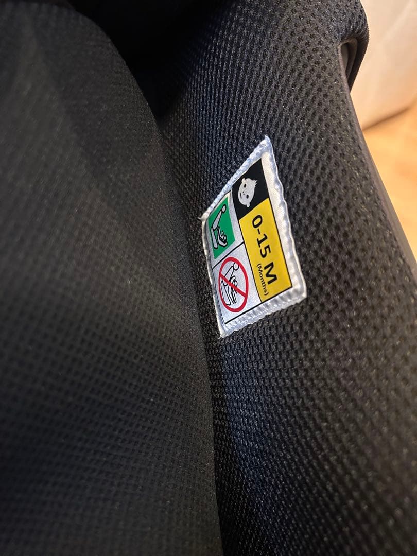 Combi THE S plus ZD チャイルドシート ザエス BK