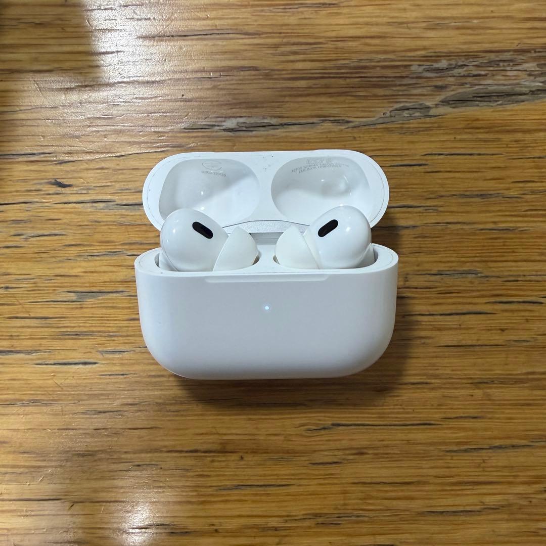 Apple銀座店購入 AirPods Pro 第二世代 本体 Lightning