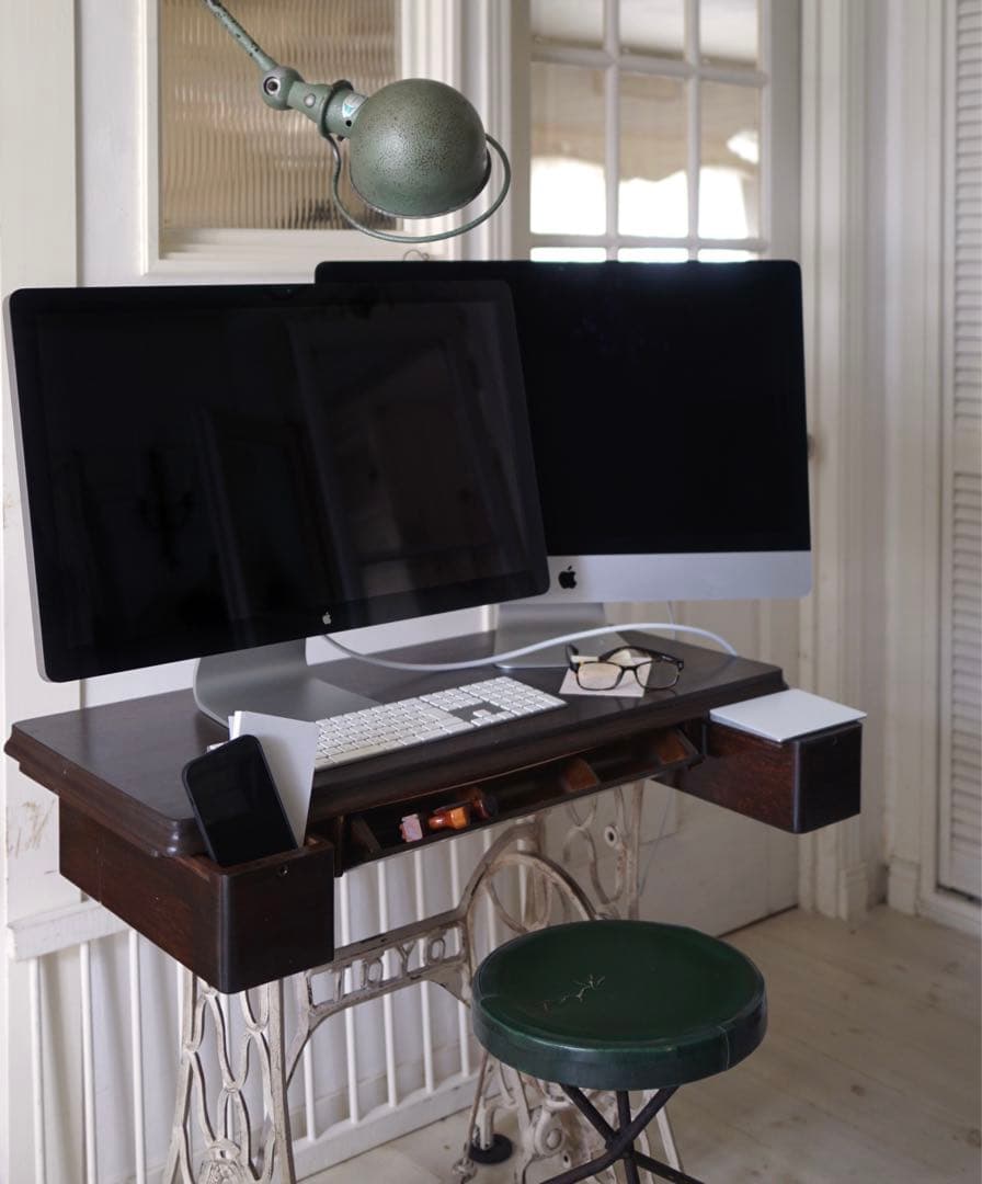 ミシン脚テーブル　アンティーク、作業台、ショップ什器、PCデスク、ガーデニング