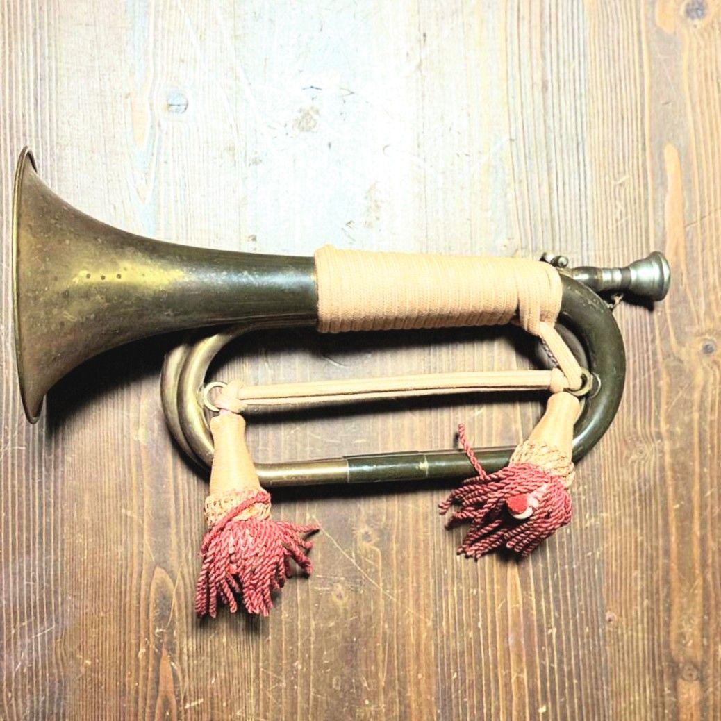 【当時物】旧日本軍・軍隊ラッパ（喇叭）信号ラッパ・突撃ラッパ 二つ巻【紐状態良】