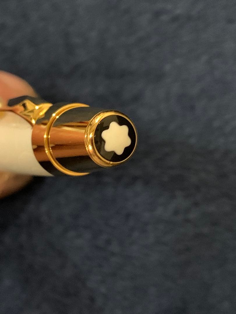 モンブラン　ボールペン　ボエムプレシャスメタルラッカー　パール