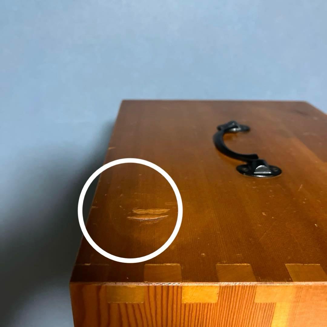 『小物入れ』22個　多段引き出しキャビネット　自然な木目仕上げ　薬棚薬箪笥