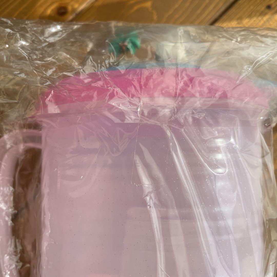 新品未開封　Hello Kitty DOME型　ピッチャー 1.9L