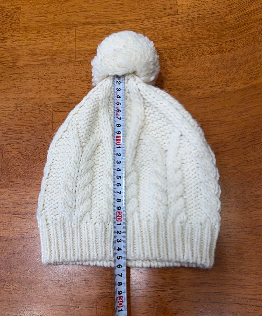モンクレール　ニット帽　アイボリー