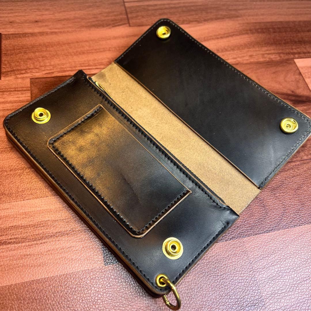 【トラッカーウォレット ロング】 3層 ホースバット universal