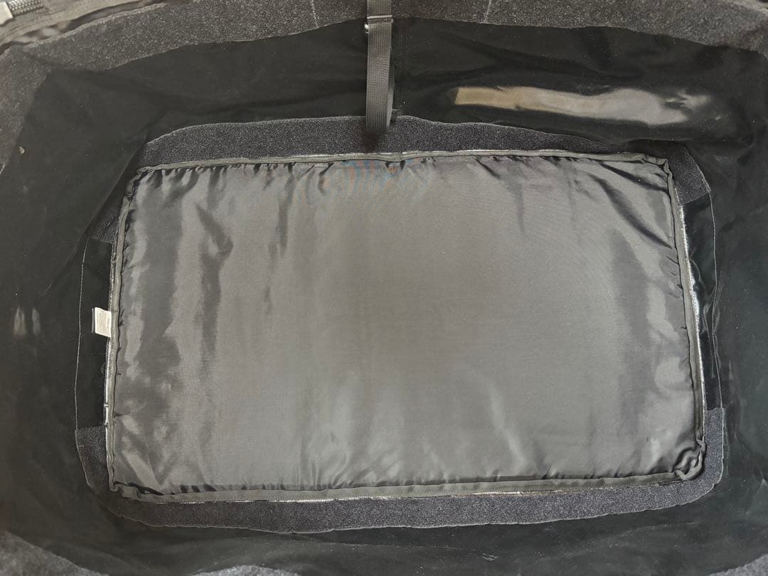 ノースフェイス/ダッフルバッグ/ベースキャンプ/ギアボックス/BC/コンテナ/黒