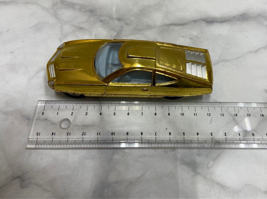 ミニカー DINKY TOYS ED STRAKERS CAR