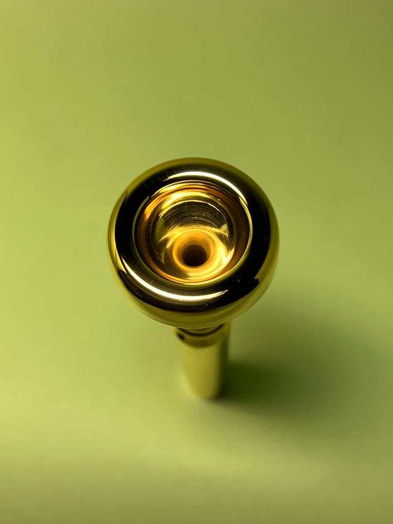 美品ニューヨーククラシック　３Ｍ　金メッキ　トランペットマウスピース