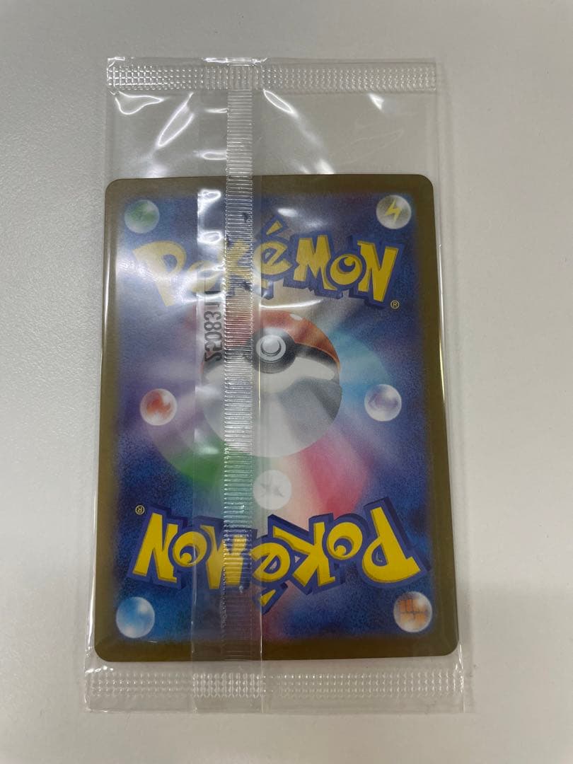 ビクティニ bwr 争奪戦 優勝プロモ ポケモンカード