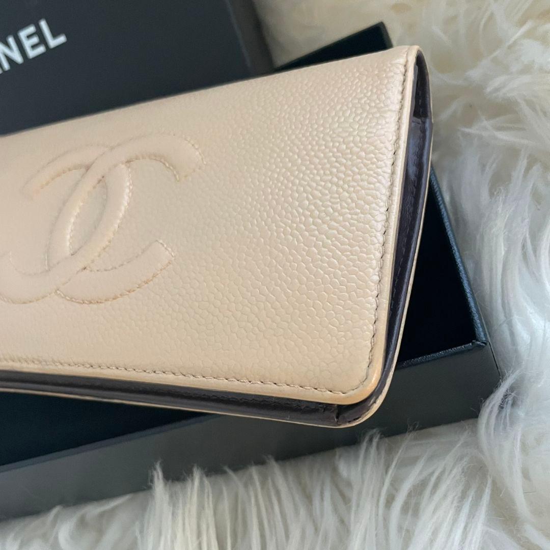シャネル CHANEL 二つ折り 財布 ココマーク ベージュ キャビアスキン
