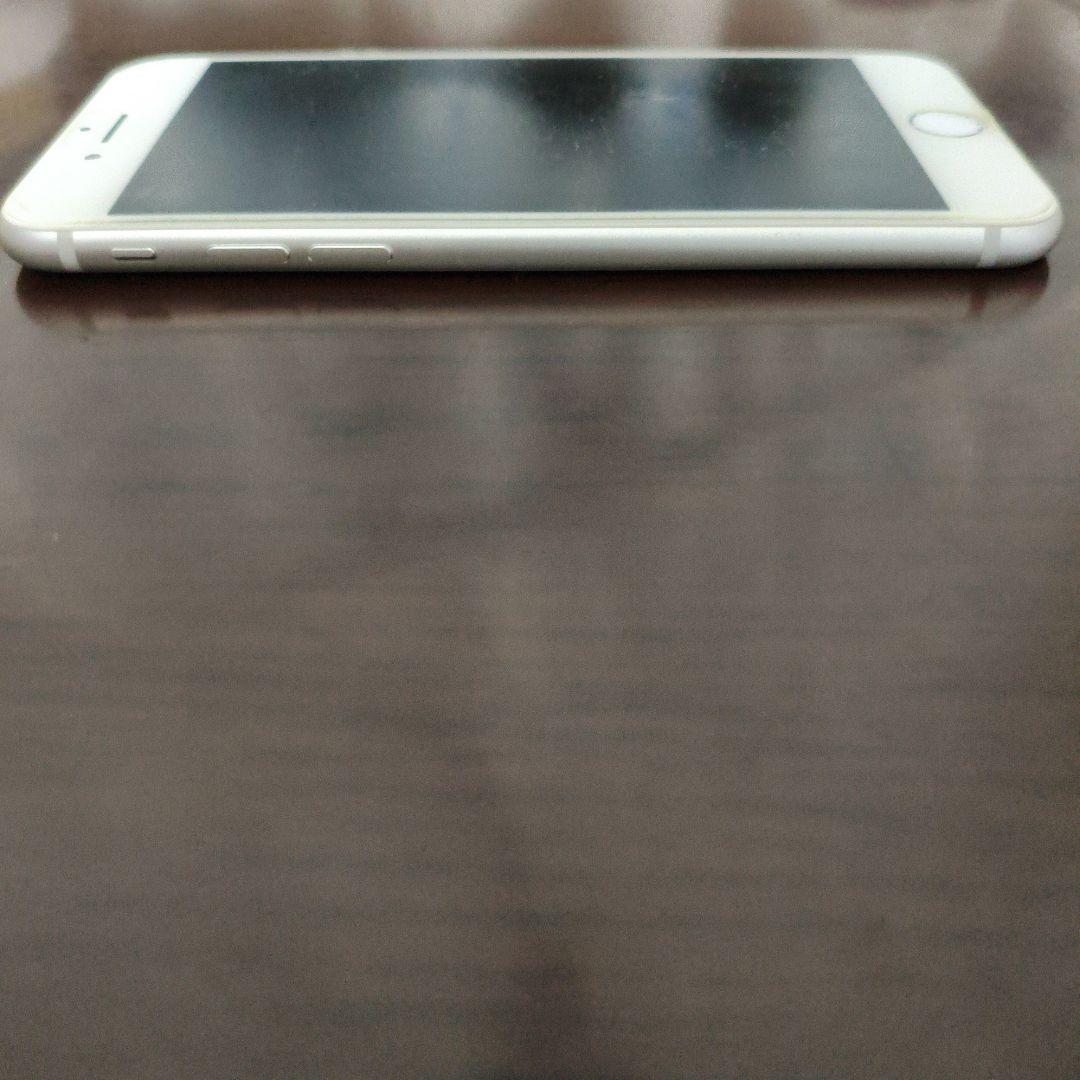 iPhone8 SiMロック解除済み