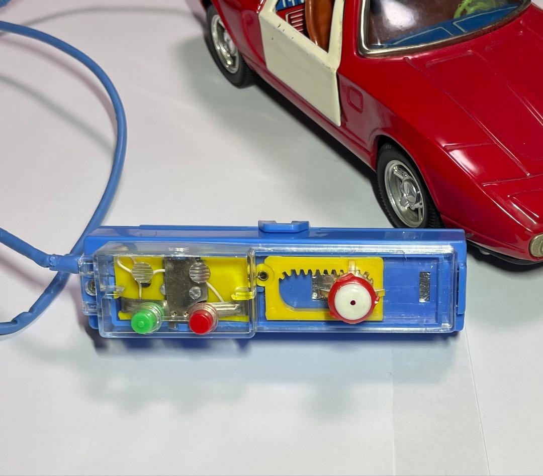 【ビンテージ】旧バンダイ ブリキ製ベンツC111 ワイヤードリモコン付 23cm