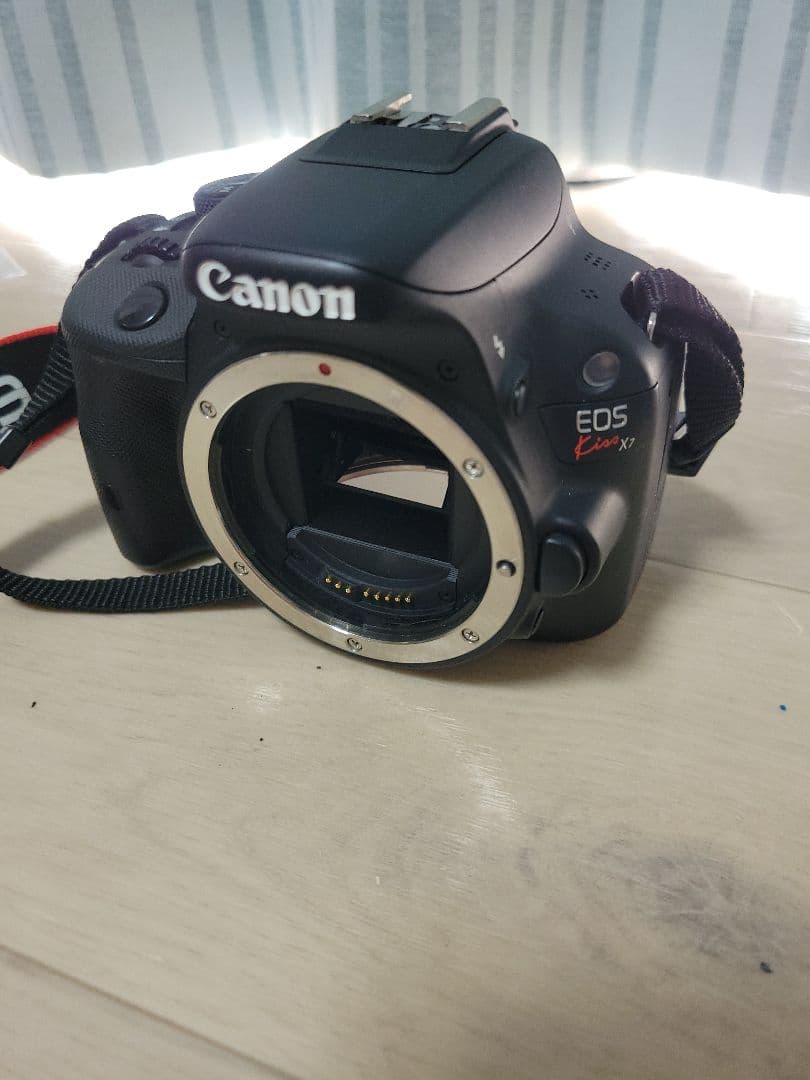 CANON　kiss x7 本体