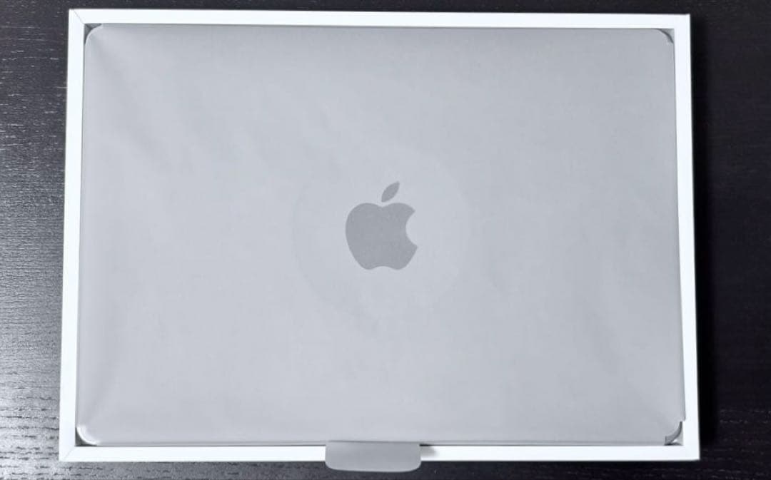 【R】【美品】Apple MacBook Air M2/8GB/256GB