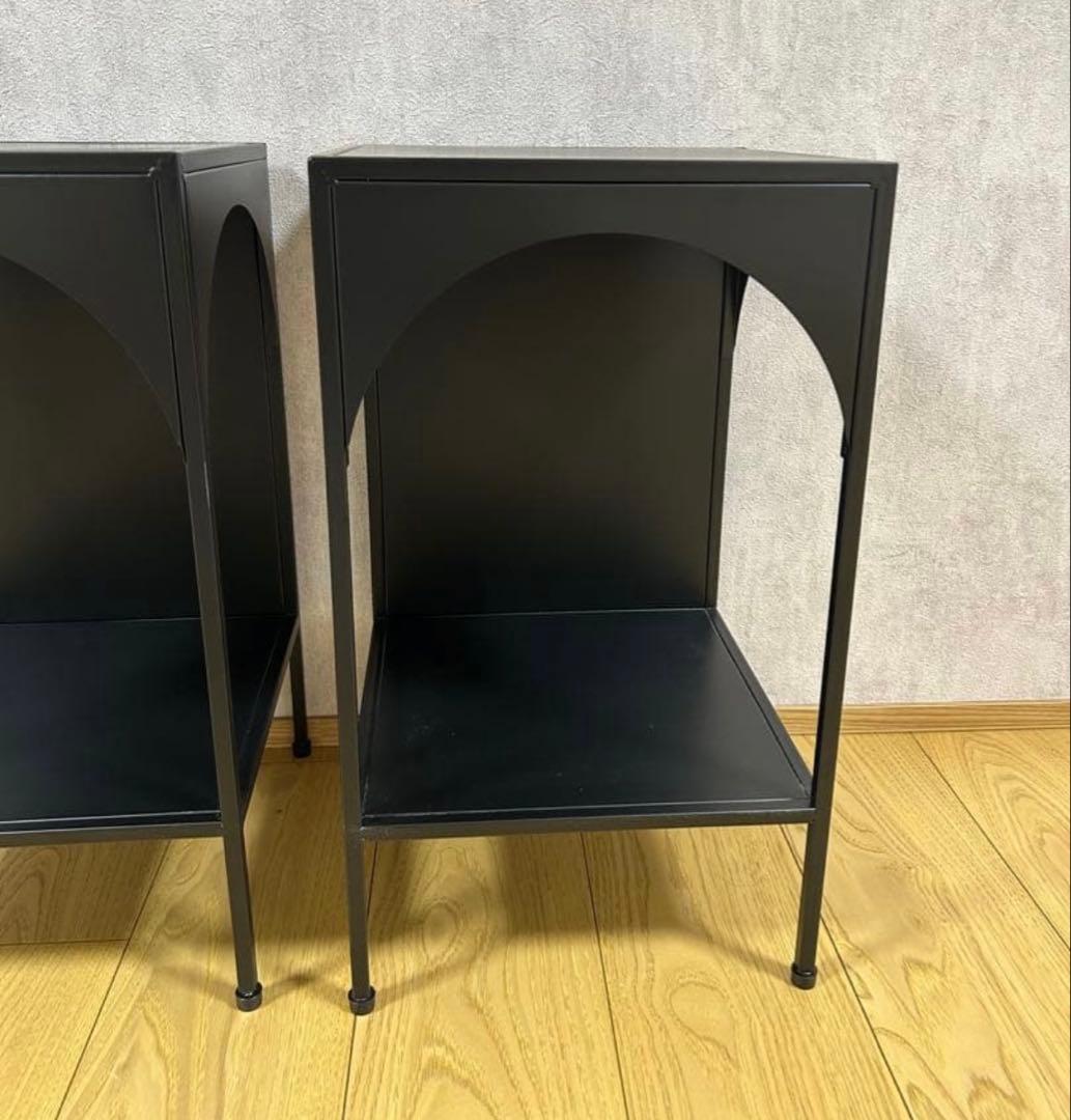 ベッドサイドテーブル　２台まとめて