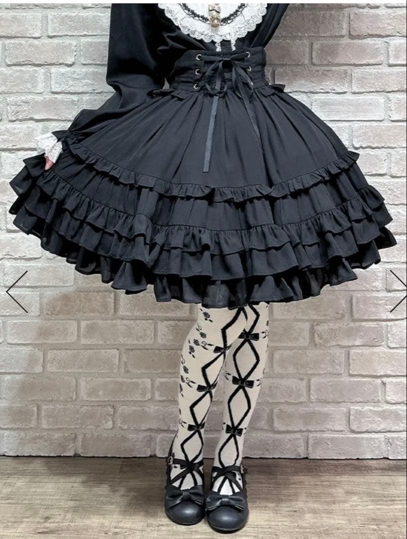 axes femme Chalmiere レースアップフリルスカート（クロ）