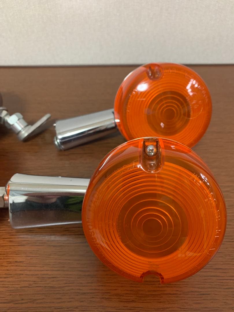 ハーレー　純正ウインカー　4個　綺麗です。