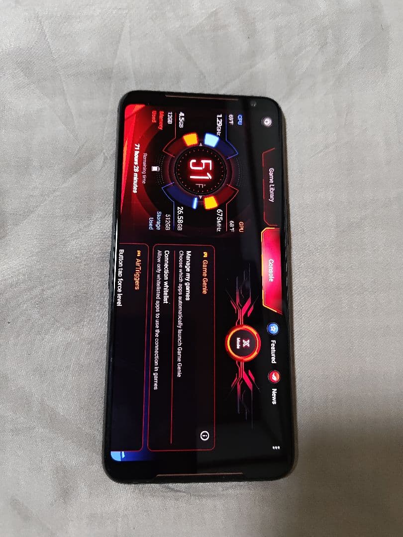 ASUS ROGフォンとROGクナイ コアゲームパッド