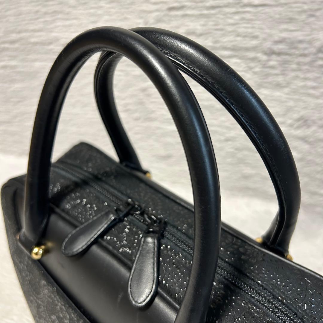 印傳屋 印伝　ハンドバッグ 鹿革 レザーバッグ　ブラック　甲州印伝 漆模様