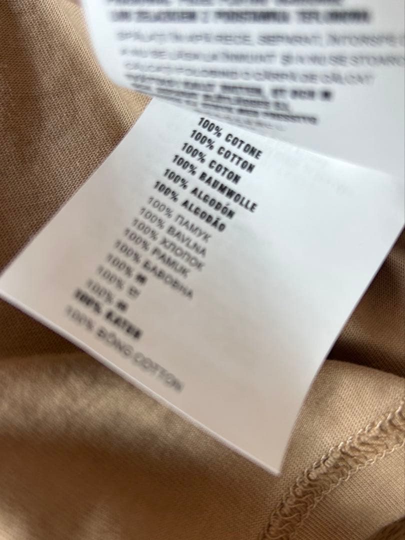 PRADA エンボスロゴ Tシャツ M プラダ シャツ 2枚セット 白 茶