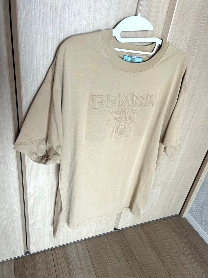 PRADA エンボスロゴ Tシャツ M プラダ シャツ 2枚セット 白 茶