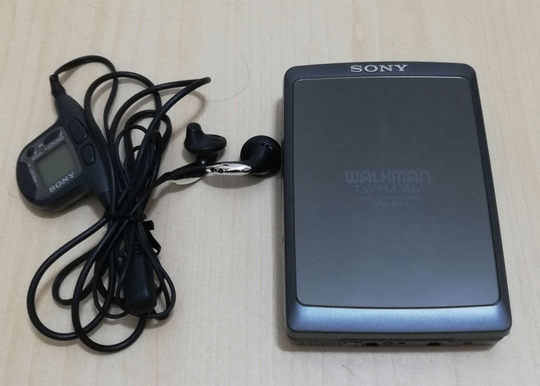 部品取り SONY ウォークマン WM-FX5