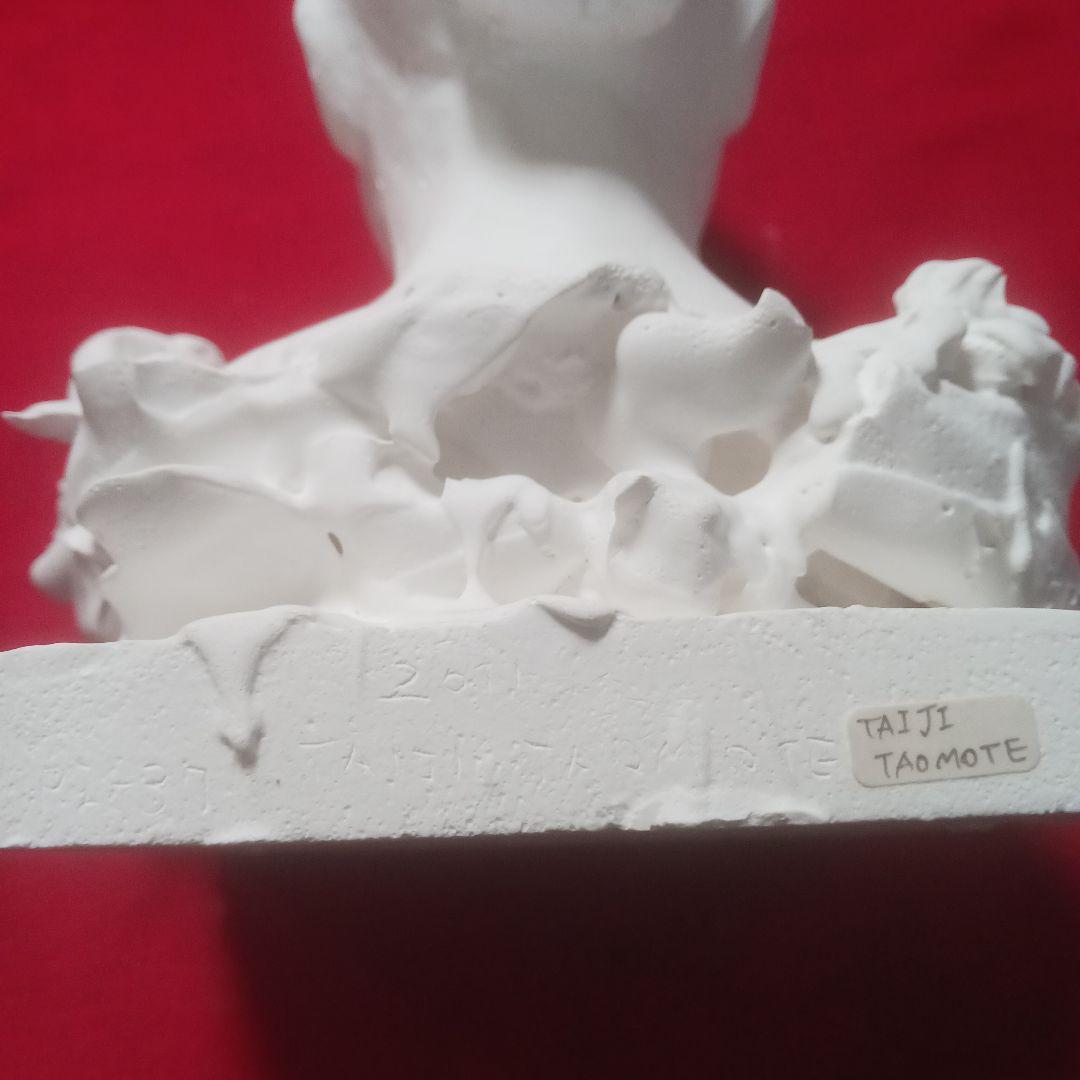 女性　石膏像　2011年　PI-37 TAIJI TAOMOTE作