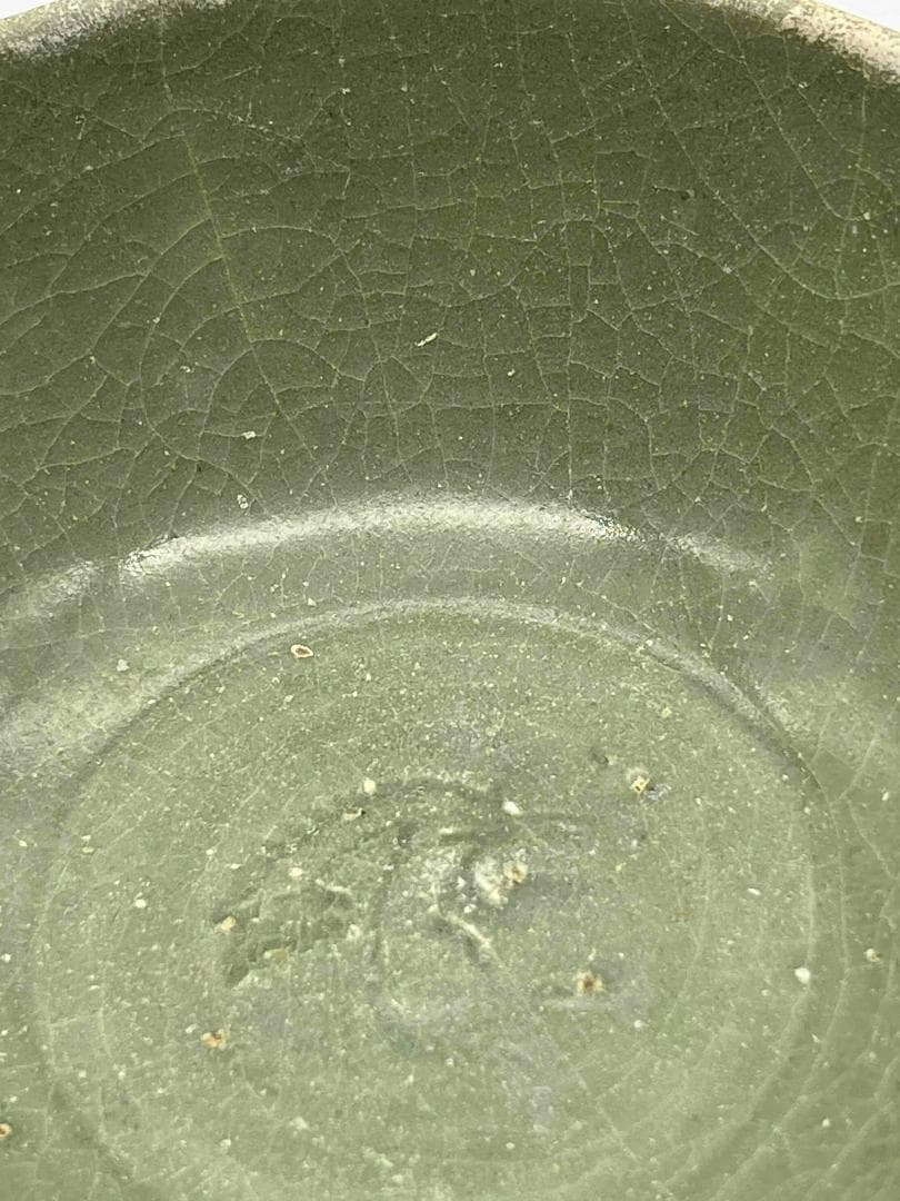 南宋時代～元時代　青磁 龍泉窯刻花唐草文碗　耀州窯皿　龍泉窯(C-76)